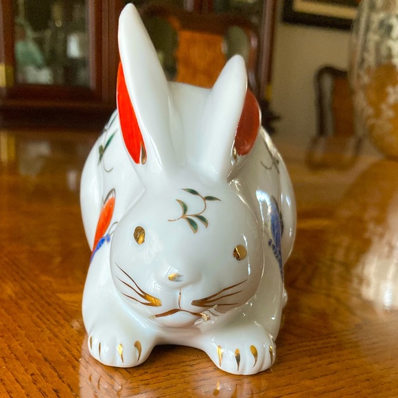 Hand Painted Porcelain Bunny Rabbit Figurine by Action. - Picture 5 of 7